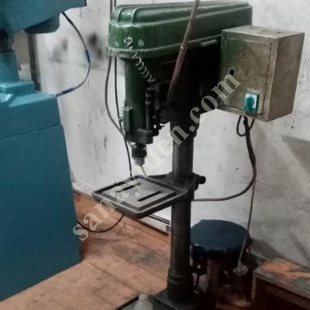 SATILIK TAKMATİKLİ KILAVUZ ÇEKMELİ SÜTUNLU MATKAP TEZGAHI, Makina