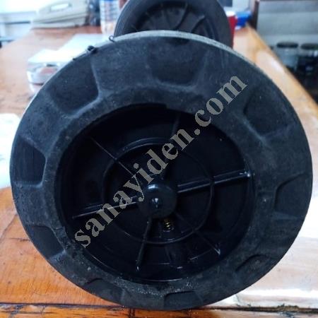 IN VENDITA: CONTENITORE PER RIFIUTI IN PLASTICA, CARRELLO PER RIFIUTI, TUBO PER RUOTE., Hortum & Boru