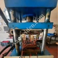 60 TONLUK PRES MAKINESINE KAUÇUK DA KULLANILDI REVIZYONLU, Metal