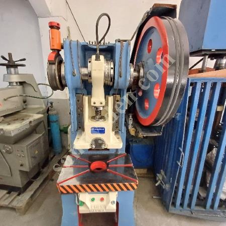 35 TON EMEK MAKİNA ÇELİK GÖVDE EKSANTRİK PRES, Eksantrik Pres