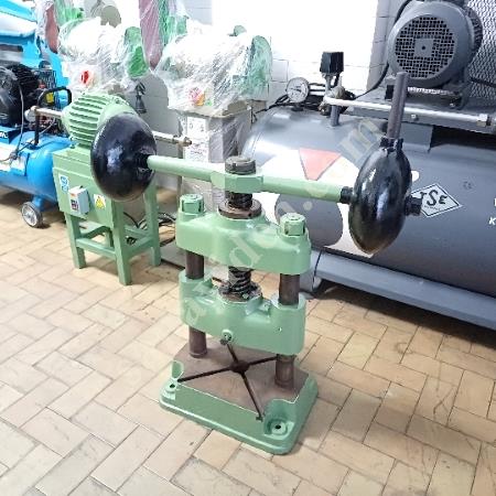 TOPUZLU EL PRESİ  İSTANBUL BAYRAMPAŞA  KEREM MAKİNA, Eksantrik Pres