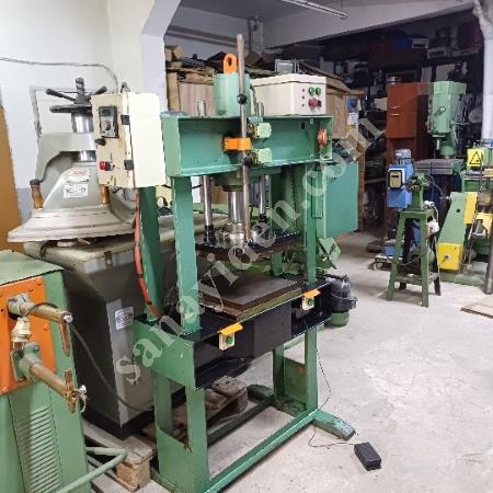 60 TON HİDROLİK KAUÇUK PRES. İSTANBUL  BAYRAMPAŞA, Kauçuk Pres