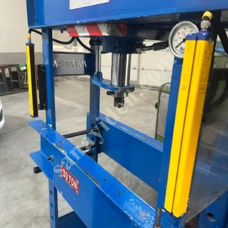 PRESSAN BRAND 30 TON AUTOMATIC HYDRAULIC PRESS, Press Machine Models