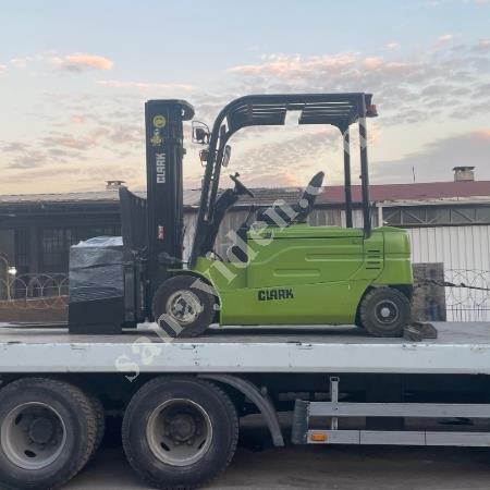 KİRALIK CLARK  MARKA 3 TON FORKLİFT +  7/24 SERVİS DESTEĞİ, Forkliftler