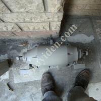 TAŞ MOTORU 4FAZ SANAYI ELETİRK LE CALIŞIR YENİ TEMİZ METAL MALZEMELERİ TAŞLAMA, Makina