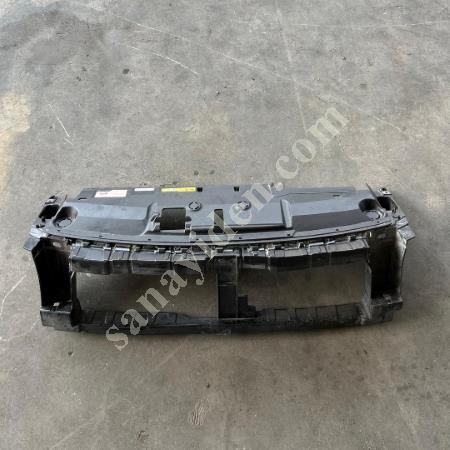 PEUGEOT 408 2024 ÖN TAMPON ÜST PANELİ ORJİNAL ÇIKMA, Oto & Y. Parça