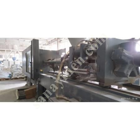 PLASTIC INJECTION MACHINE BATTENFELD 450 TON, Plastic Injection Molding Machines