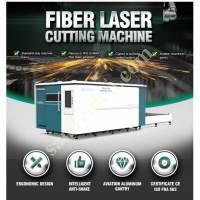 3 KW FIBER DOMESTIC PRODUCTION LASER CUTTING MACHINE,