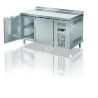 TPS62WOT- BENCH TYPE 2 DOOR SNACK REFRIGERATOR- WITHOUT TOP TRAY, Industrial Kitchen