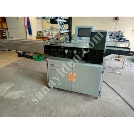 HORIZONTAL PACKAGING MACHINE WITH 3 SERVOS, Packing Machine