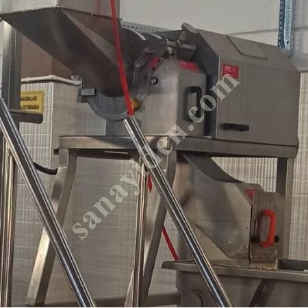 VEGETABLE FRUIT WASHING MACHINE, Food Industry