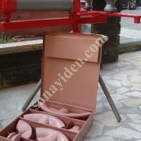 ERMAKS BRAND PIPE BENDING MACHINE - MOULDED FROM 3/8'“ TO 2/5”'!, Machine
