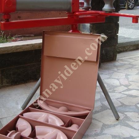 ERMAKS BRAND PIPE BENDING MACHINE - MOULDED FROM 3/8'“ TO 2/5”'!, Machine