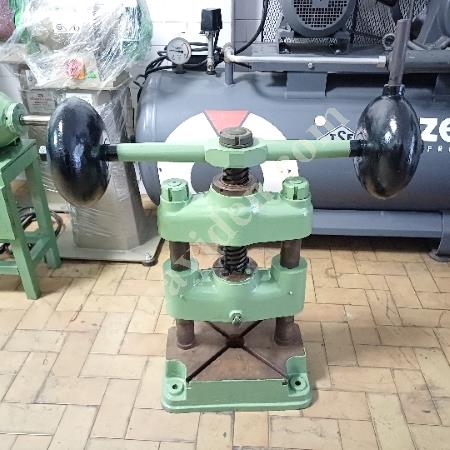 TOPUZLU EL PRESİ  İSTANBUL BAYRAMPAŞA  KEREM MAKİNA, Eksantrik Pres