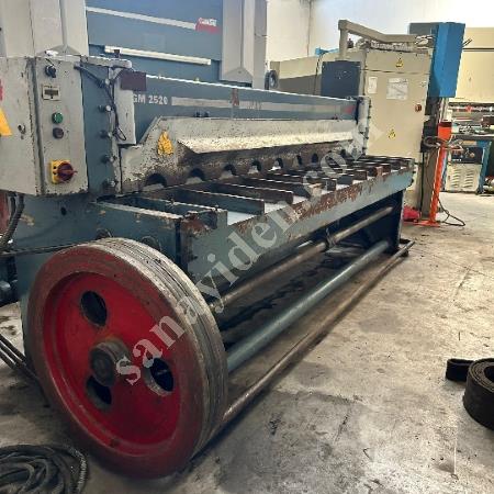 DURMAZLAR MARAK 2.5 METRE 4MM MOTORLU GİYOTİN MAKAS, Giyotin Makas