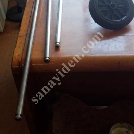 À VENDRE : CONTENANT À POUBELLE EN PLASTIQUE, CHARIOT À POUBELLE, TUYAU À ROUE., Hortum & Boru