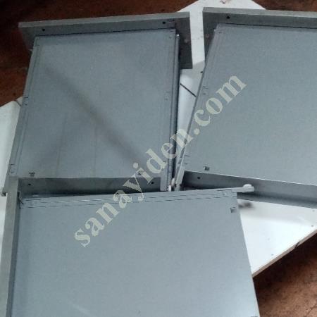 SATILIK İKİNCİEL 3 GÖZLÜ ÇEKMECELİ KESON METAL DOLAP, Metal