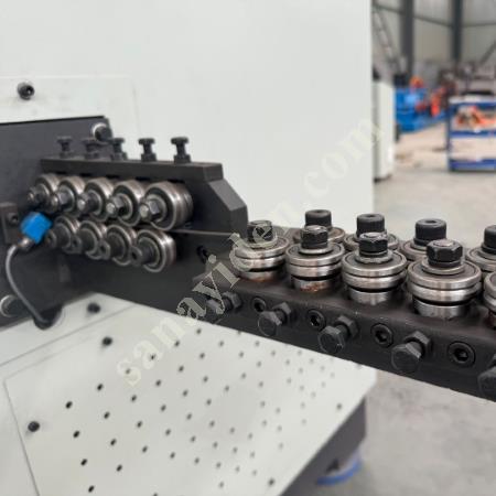 YÜKSEK HIZLI ÇİVİ YAPMA MAKİNESİ KM-700 HIZ 650-750 ADET/DAKİKAYA ULAŞABİLİR, Makina