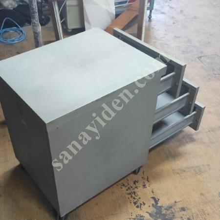 SATILIK ÜÇ GÖZLÜ ÇELİK TAKIM SAKLAMA VE KORUMA TEZGAHI, Metal