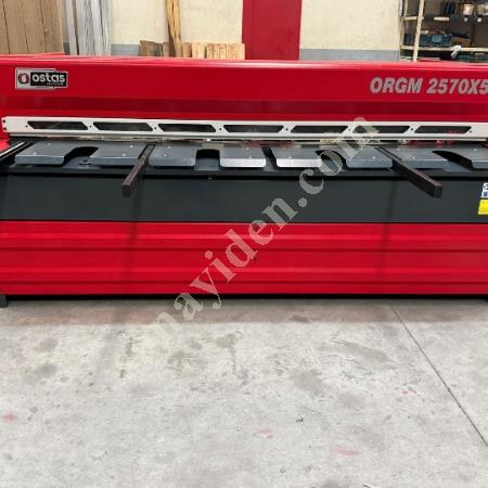 OSTAŞ MARKA 2570X5 MM NC REDÜKTÖRLÜ GİYOTİN MAKAS (SIFIR), Metal