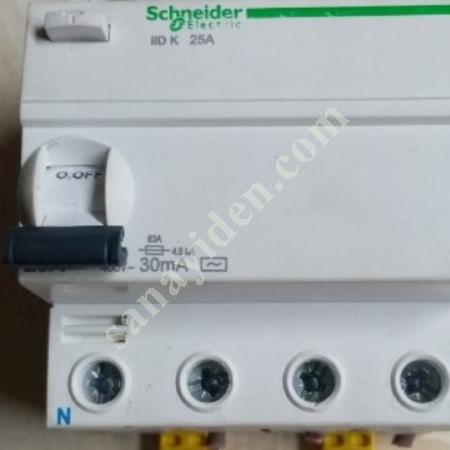 SATILIK KAÇAK AKIM KORUMA RÖLESİ SCHNEİDER MARKA 25 AMPER, Elektrik & Enerji