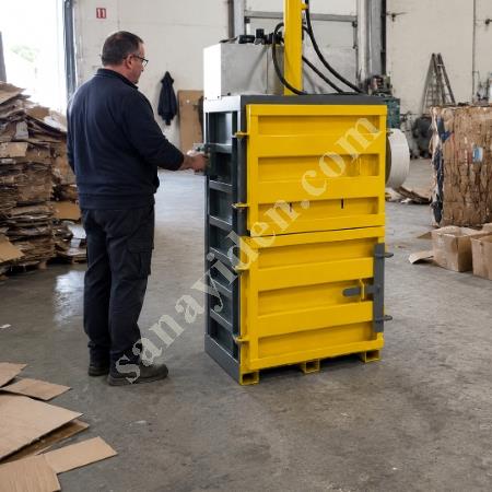 MT MAKİNA DB-15 DİKEY BALYA PRESİ (15 TON KARTON, NAYLON, TEKSTİL), Geri Dönüşüm Makineleri
