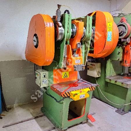 60 TON ŞAHİN MARKA ANGARAJLI EKSANTRİK PRES, Eksantrik Pres