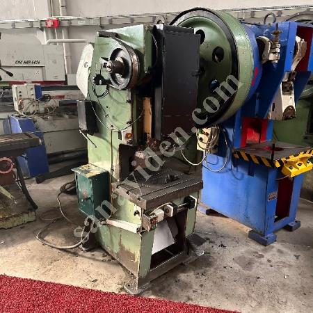 30 TON ÇELİK GÖVDE EKSANTRİK PRES, Makina
