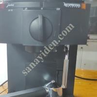 SATILIK NESPRESSO EKSPRESSO DA OLABİLİR ADI KAPSÜL KAHVE MAKİNASI, Makina