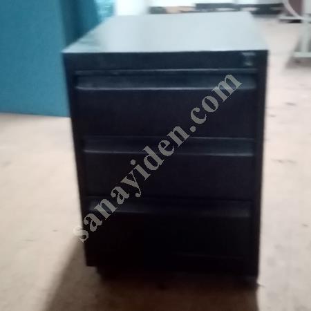 SATILIK İKİNCİEL 3 GÖZLÜ ÇEKMECELİ KESON METAL DOLAP, Metal