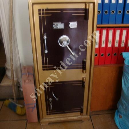 PARA KASASI ÖZEL YAPIM YENİ SIFIR BOY 100 EN40 DERİNLİK 40SANTİM, Diğer