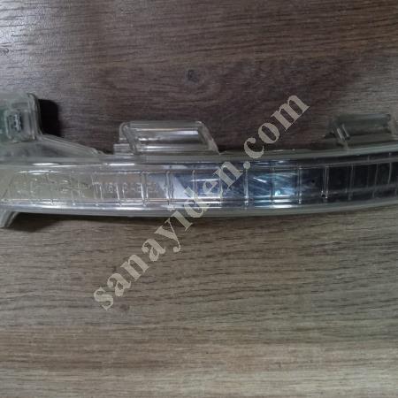 VOLKSWAGEN PASSAT SOL ÖN DİKİZ AYNA DÖNÜŞ SİNYALİ 2014-2019 MODEL, Oto & Y. Parça