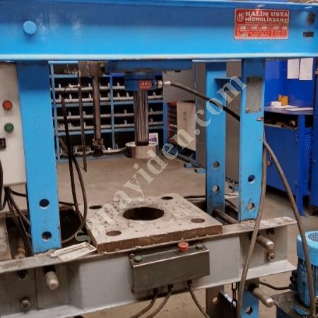 30 TON SİVİNCLİ OTOMATİK VE MANUEL ÇALIŞMA ÖZELLİĞİ HİDROLİK PRES  STOKTAN HEMEN TESLİMDİR, Makina