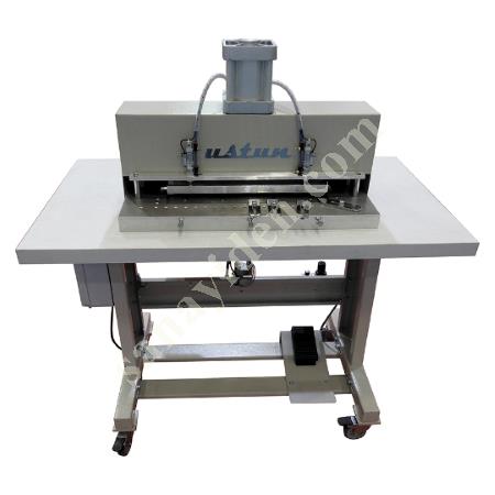 MT 294 CARTONLESS UNDER COLLAR CUTTING MACHINE, Textile Industry Machinery