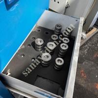 KALIP AÇIP BAKIM YAPMA APARATI HİDROLİK SİSTEM ÇALIŞIR DURUMDA TEMİZ, Makina