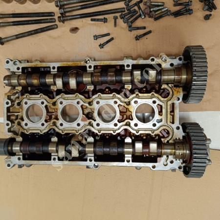 VOLVO S40 ÜST KAPAK HİÇ İŞLEM GÖRMEMİŞ.KÜRBÜTÖR KAPAĞI, ESZANTİRİK MİLİ. VE TÜM SAPLAMALARI, Oto & Y. Parça