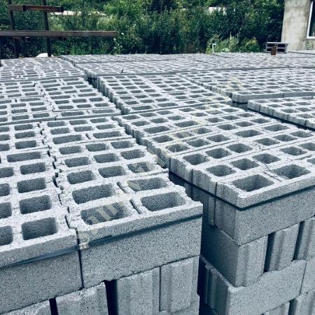 BRİKET – BETON PARKE MAKİNESİ (OTOMATİK), Makina