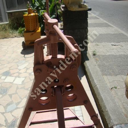 MENGENE SABİT AYAKLI ALMAN MALI YENİ  KOLYLIKLA İŞLER YAPİLIR, Diğer