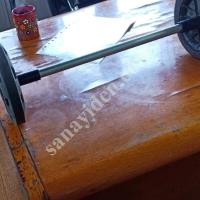 À VENDRE : CONTENANT À POUBELLE EN PLASTIQUE, CHARIOT À POUBELLE, TUYAU À ROUE., Hortum & Boru