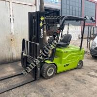 KİRALIK CLARK  MARKA 3 TON FORKLİFT +  7/24 SERVİS DESTEĞİ, Forkliftler