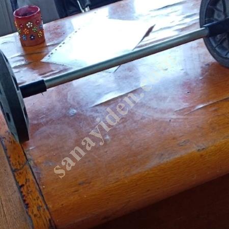 À VENDRE : CONTENANT À POUBELLE EN PLASTIQUE, CHARIOT À POUBELLE, TUYAU À ROUE., Hortum & Boru