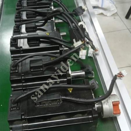 SERVO MOTOR SETS (AE BRAND) 750 WATTS WITHOUT BRAKE (DRIVER 1 KW), Machine