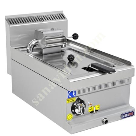 700 SERIES ELECTRIC-GAS FRYERS, Industrial Kitchen