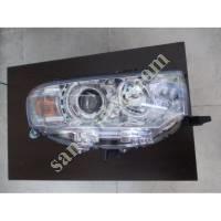 MITSUBISHI L200 RIGHT HEADLIGHT ON ORIGINAL STANLEY BRAND BULBS, Spare Parts And Accessories Auto Industry