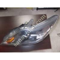 FORD FOCUS LEFT HEADLIGHT BETWEEN 2008 2011, Spare Parts And Accessories Auto Industry