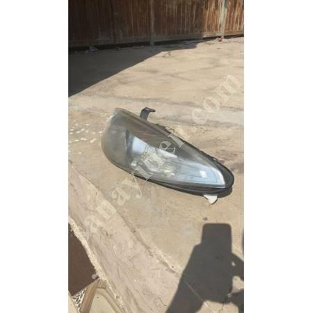 RENAULT FLUENCE 2010-2011 MODEL LEFT FRONT HEADLIGHT ORIGINAL, Spare Parts And Accessories Auto Industry