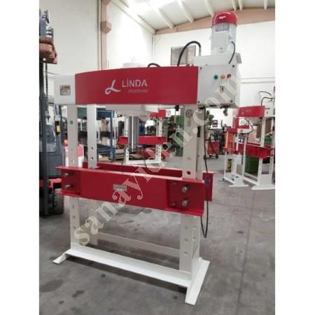 150 TON MOTORIZED HYDRAULIC WORKSHOP PRESS, Workshop Type Press