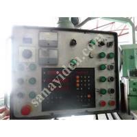 UNIVERSAL MILLING MACHINE, Machining Machines