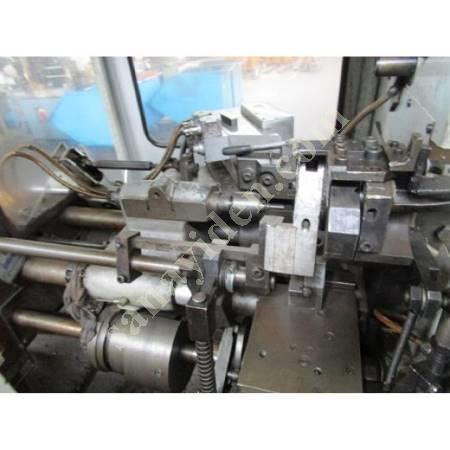 AUTOMAT LATHE MACHINE, Universal Lathe