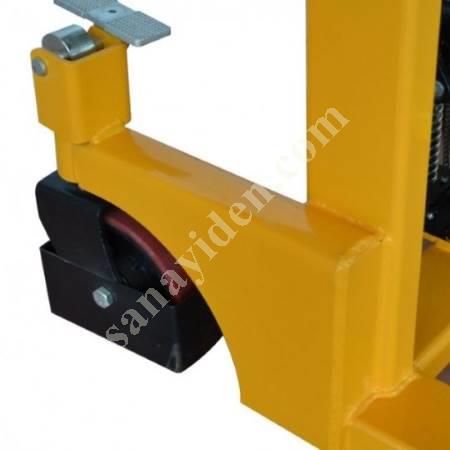 MS1025 MANUAL STACKING, Stacking Lift Machines